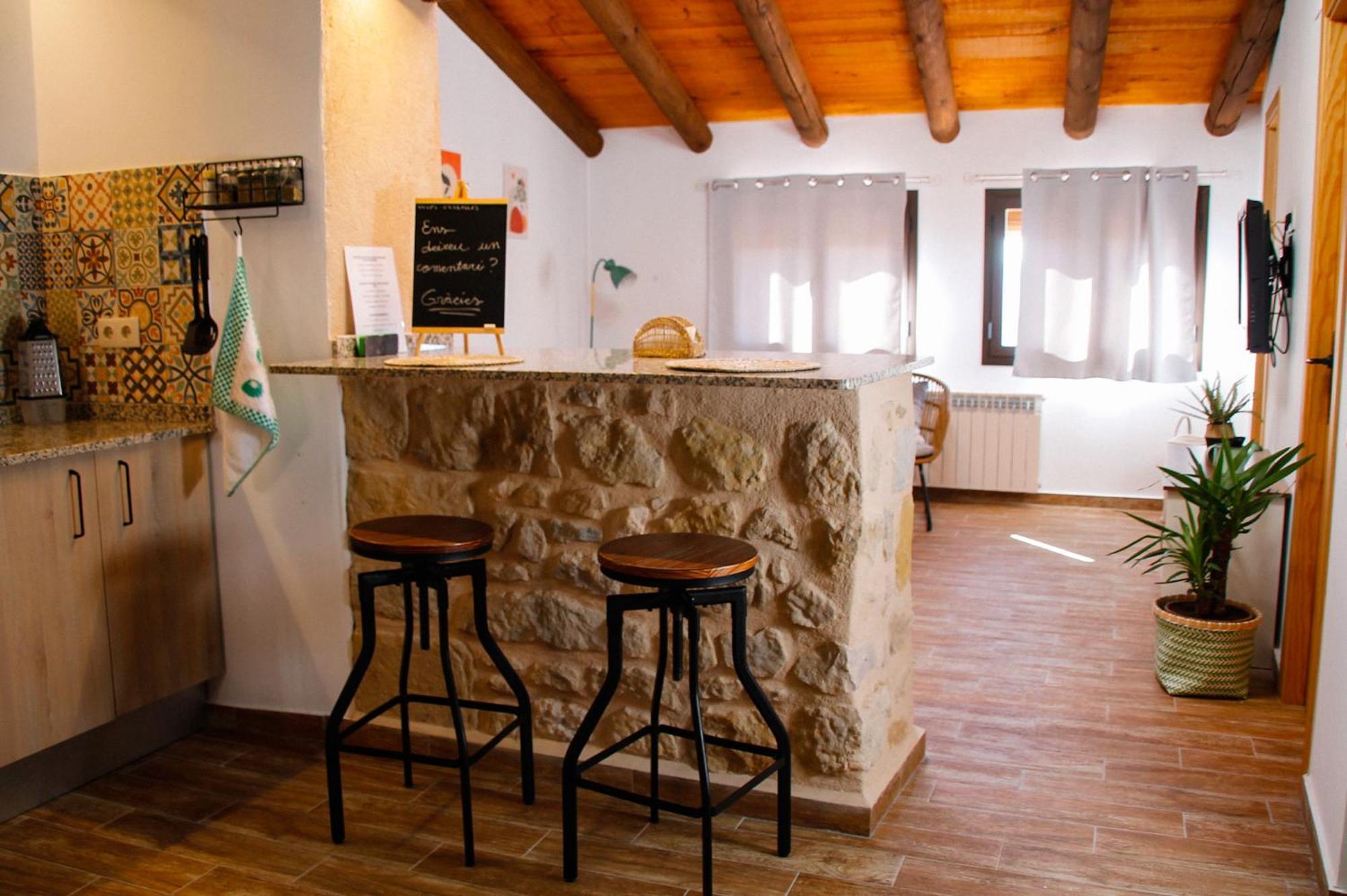 La Casa Del Castell Villa Орта де Сан Хуан Екстериор снимка